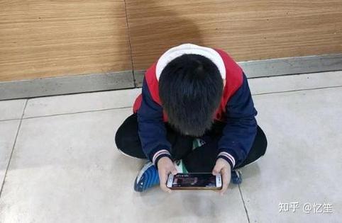 人到底该不该玩游戏截图
