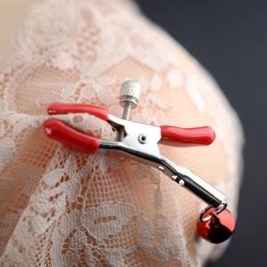 乳夹和针刺哪个舒服