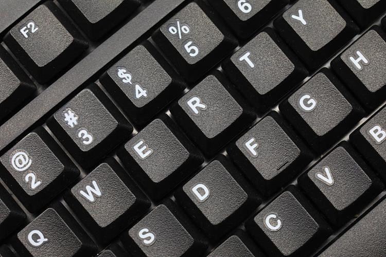 键盘上的字母键盘打出来是数字缩略图