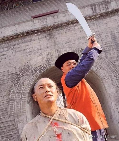 我,刽子手,功德成圣!
