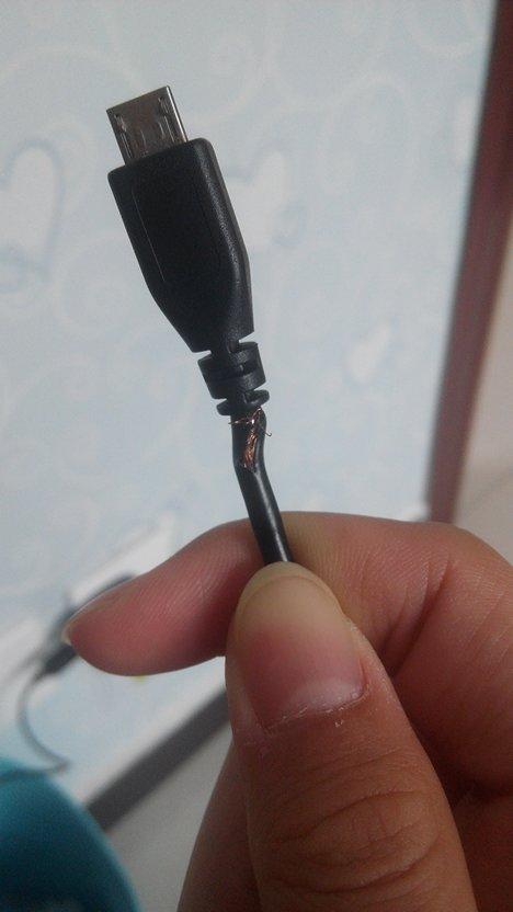 充电器皮破了还能用吗