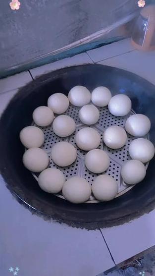 铁锅蒸馒头游戏截图