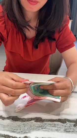 人工数钱的正确方法