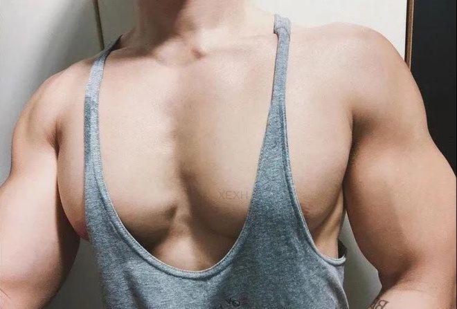 干瘪变身肌肉男截图