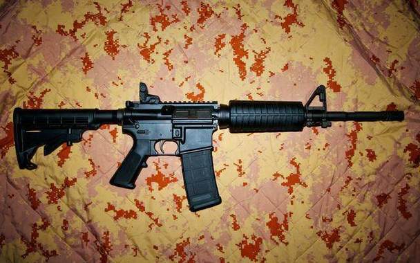 m4a1重量