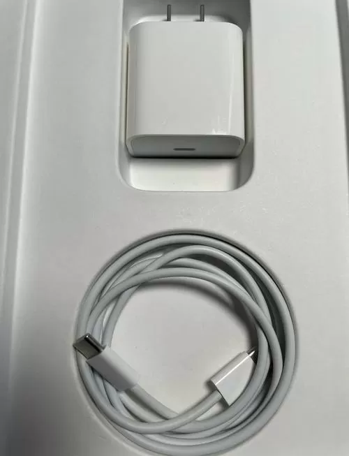 苹果原装数据线支持快充吗