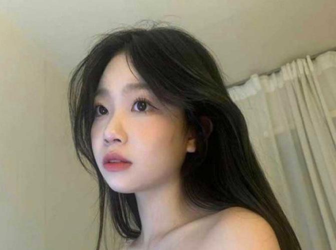 onlyfans网红yumi03