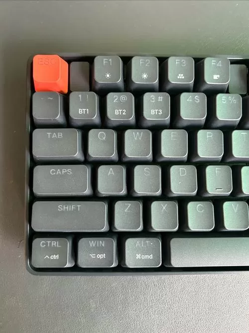 小米手机键盘变暗了