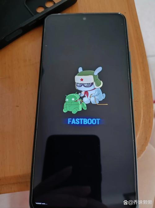 手机突然黑屏出现fastboot