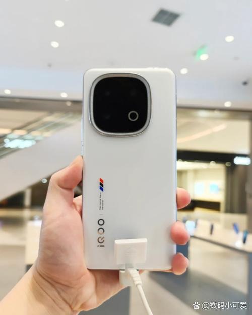iQOO手机悬浮小窗分屏