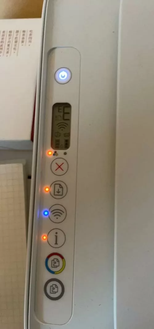 打印机出现E一直闪