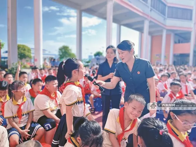 高中弟一课张晨贺同学桂林