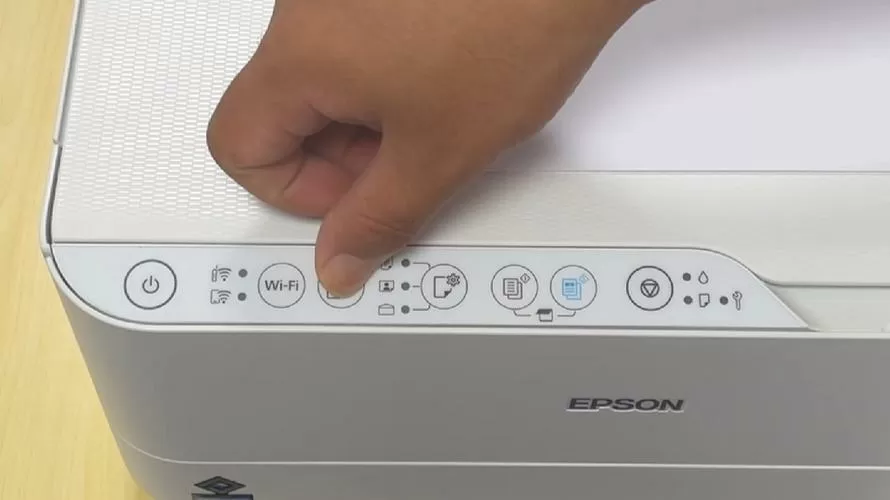 爱普生打印机重置按钮在哪里