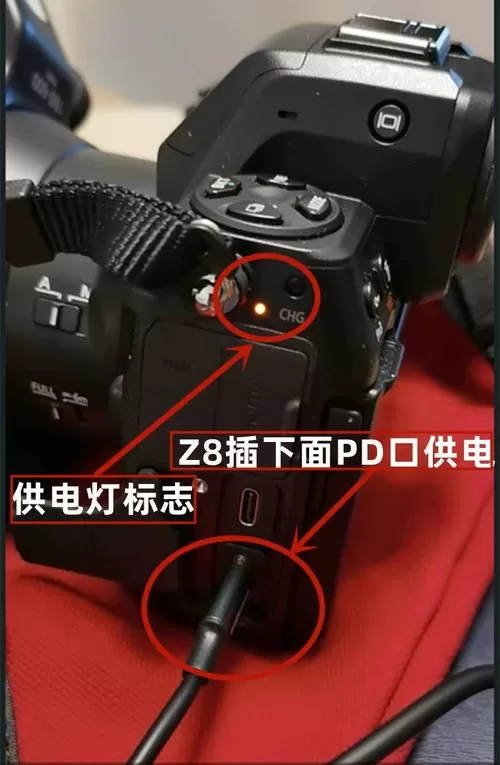 尼康相机充电时能开机吗