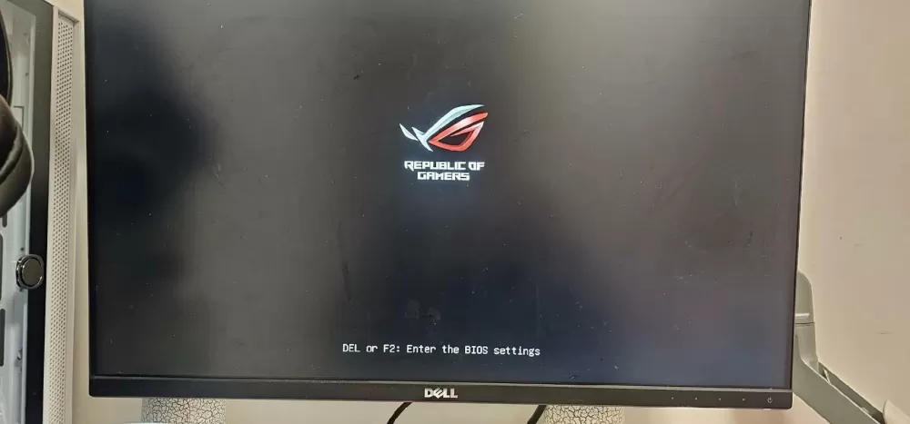华硕主板设置开机启动项