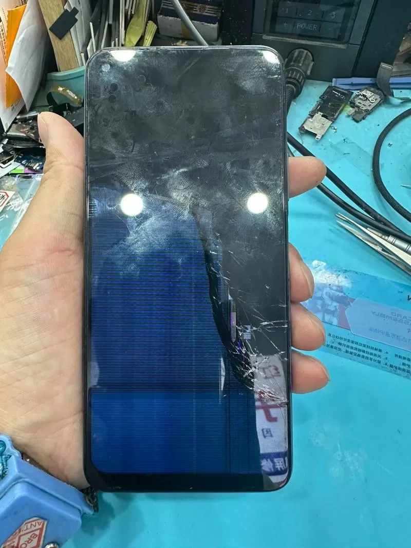 手机屏幕摔坏了怎么办