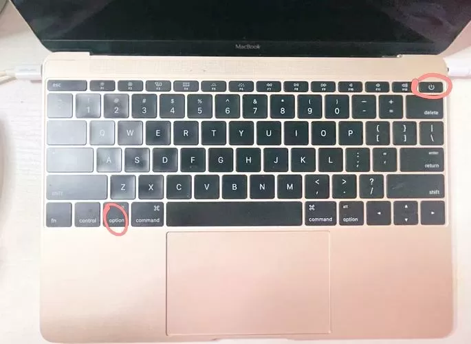 macbookair双系统怎么切换
