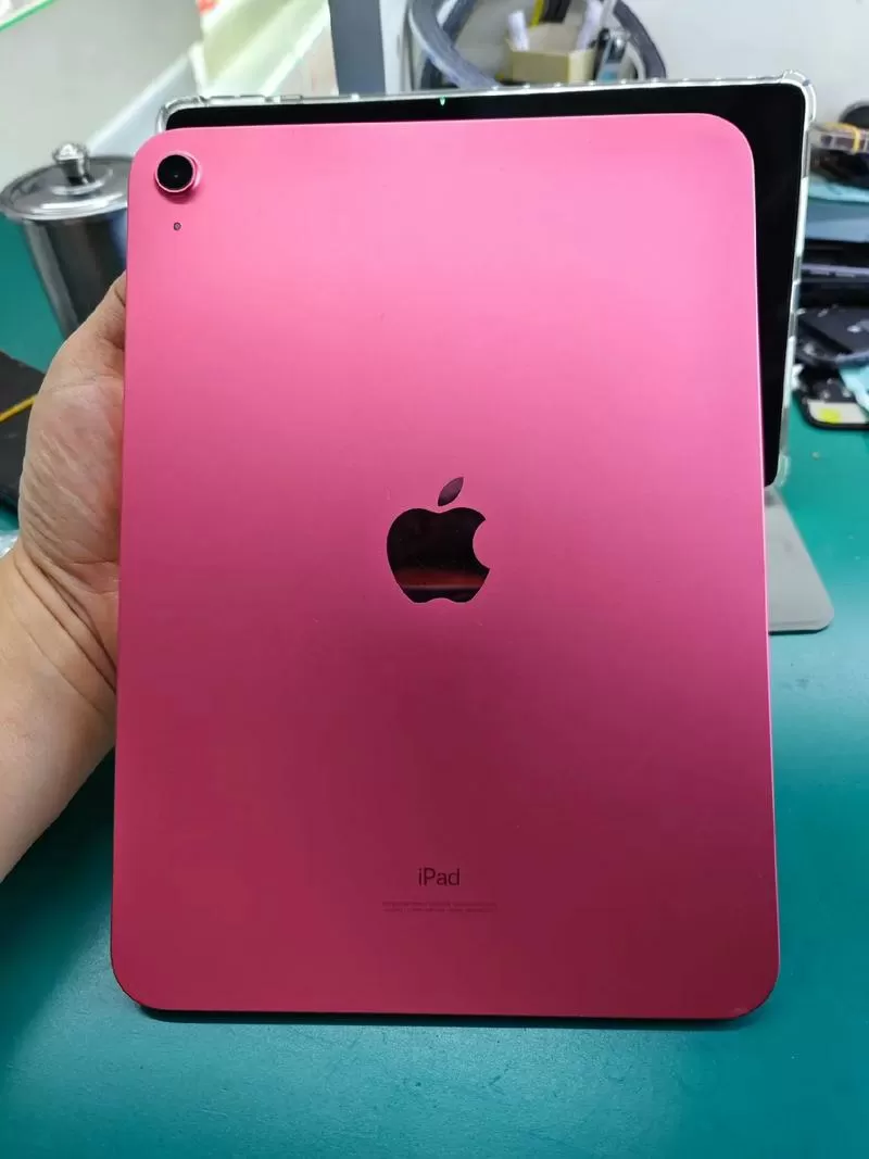 ipad充电半天还是红色