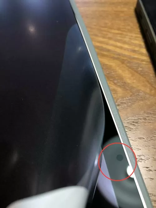 ipad一点就会出现黑框框