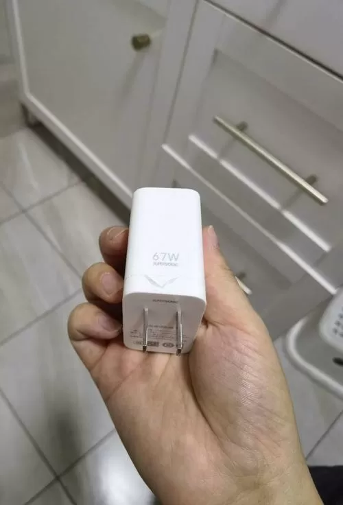 oppo充电器没有logo
