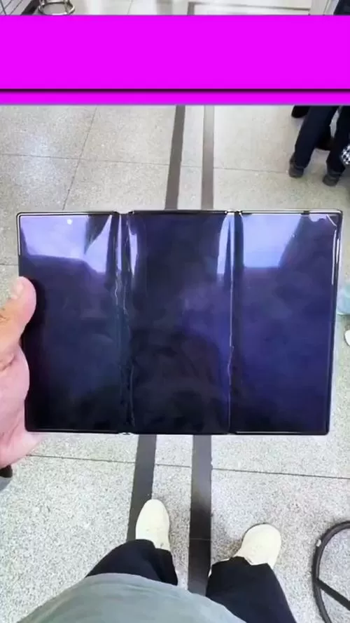 折叠屏手机为什么有折痕