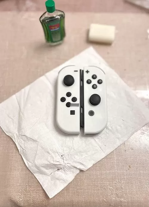 switch手柄划痕怎么修复