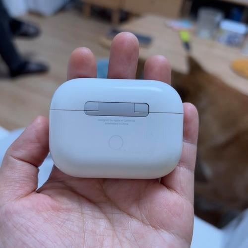 airpods pro充电状态