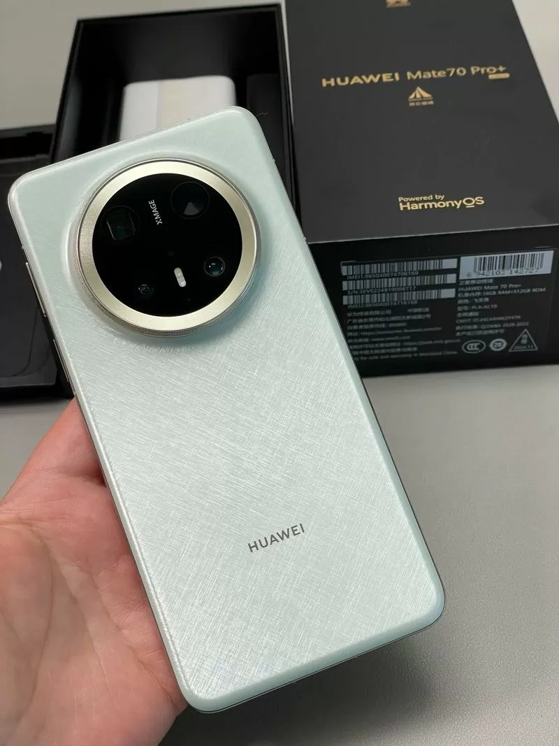 华为MATE70pro