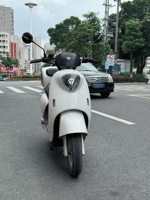 雅迪冠能m6最高时速