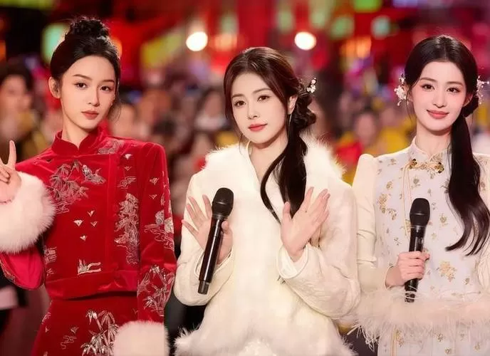 女星跨年夜造型一个比一个辣
