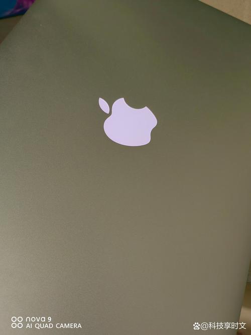 macbookair锁定屏幕