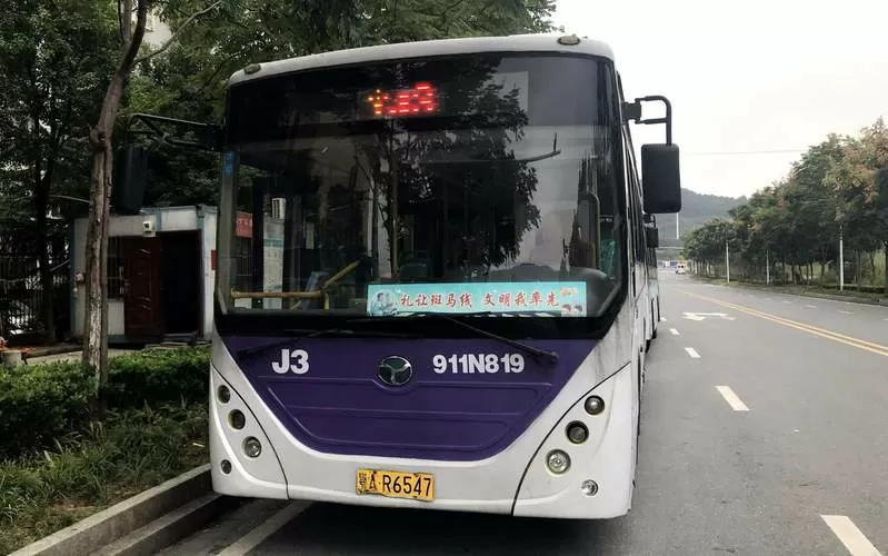 江夏区J3路公交站点