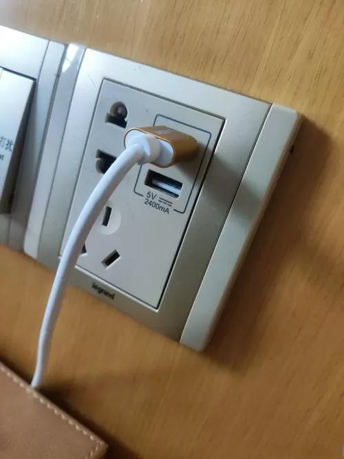 酒店的usb充电口安全吗