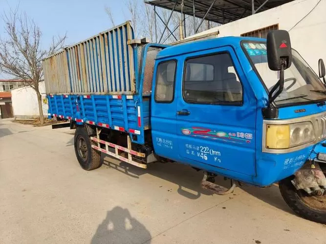 五征490多缸三轮车